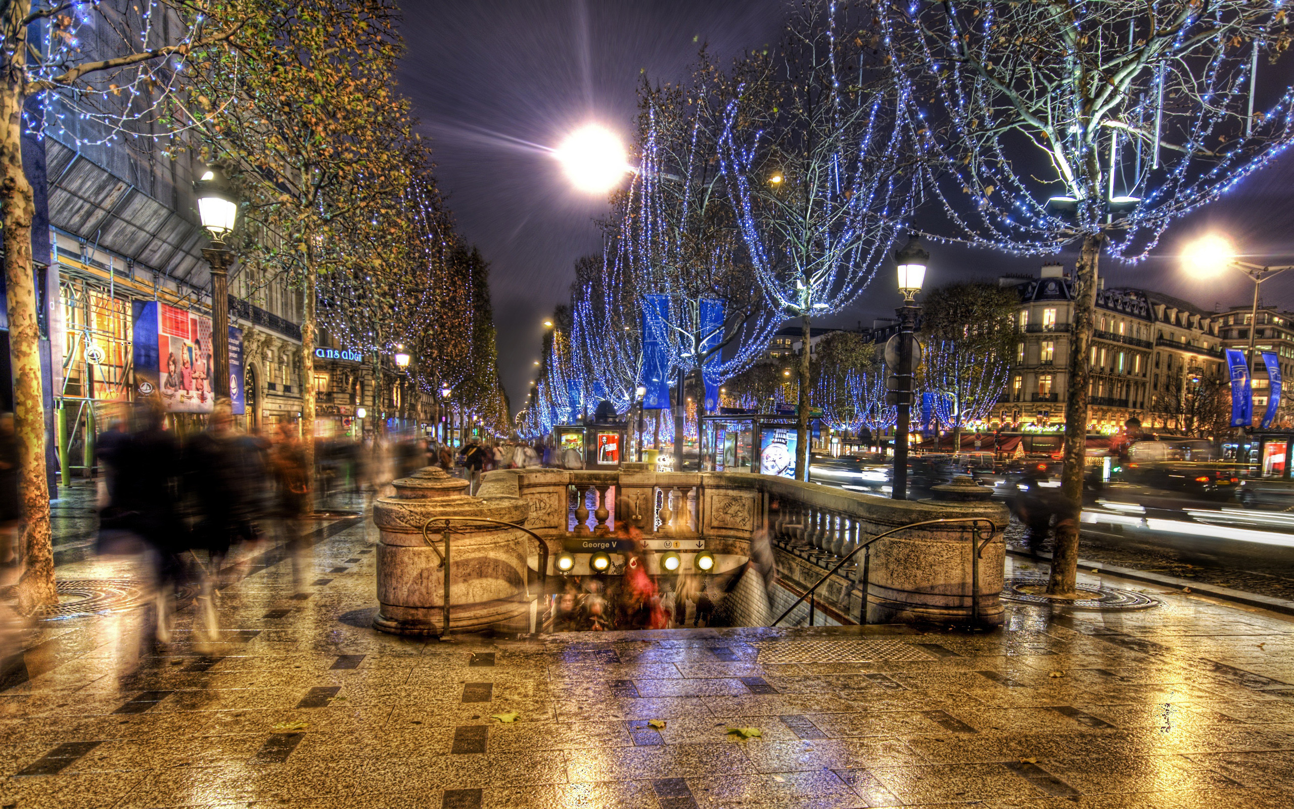 Зимние улицы Парижа