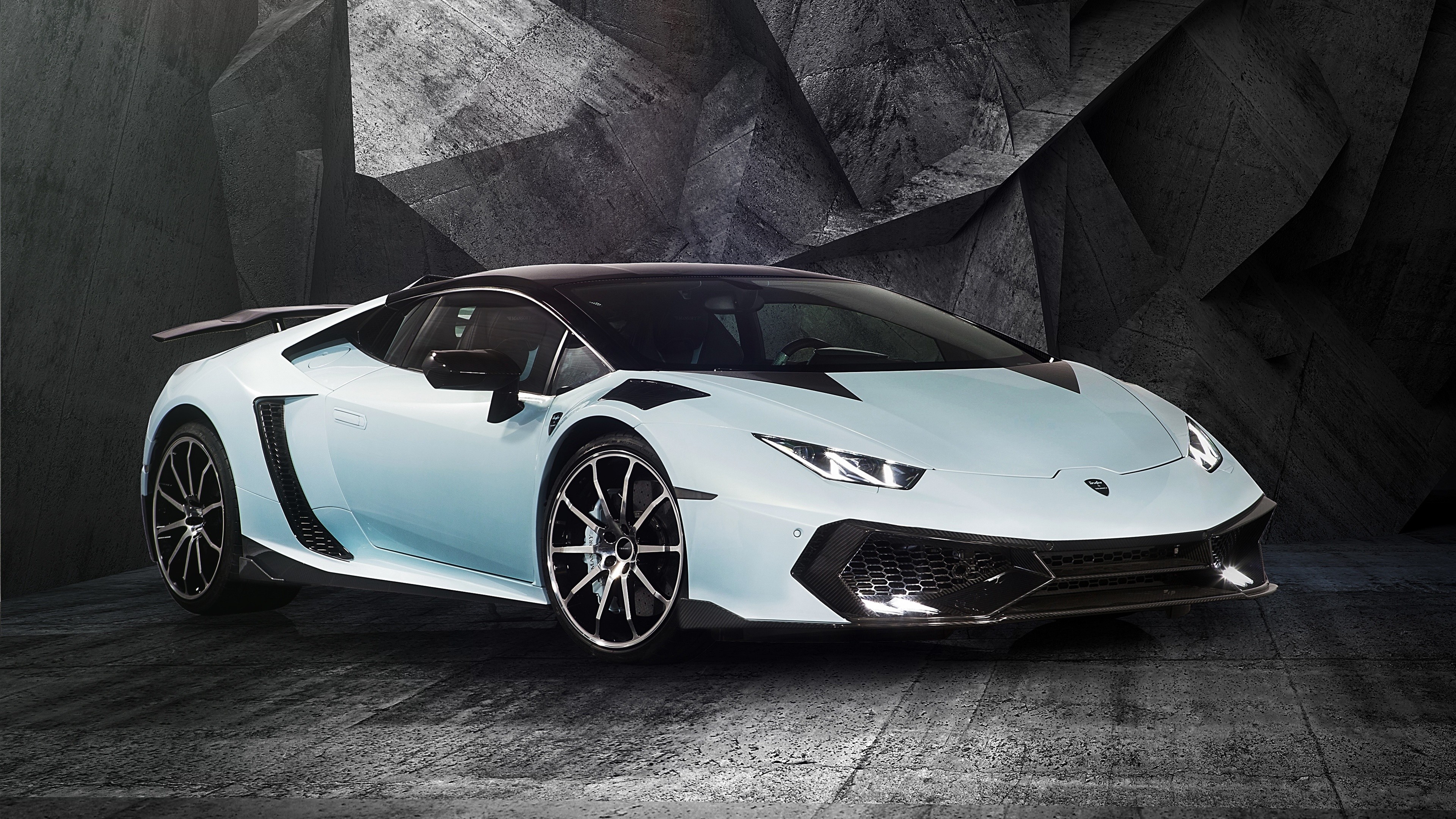 Lamborghini: Nếu bạn là một người yêu thích tốc độ và những chiếc xe đua đầy mạnh mẽ, thì loạt hình nền siêu xe Lamborghini chắc chắn sẽ khiến bạn phấn khích. Với những hình ảnh chất lượng cao, bạn sẽ có cơ hội chiêm ngưỡng vẻ đẹp và sức mạnh của chiếc siêu xe dành cho những tay lái đam mê.